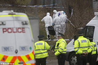 Σοκ στη Βρετανία! Η 15χρονη που είχε εξαφανιστεί βρέθηκε νεκρή και...[photos] - Φωτογραφία 1