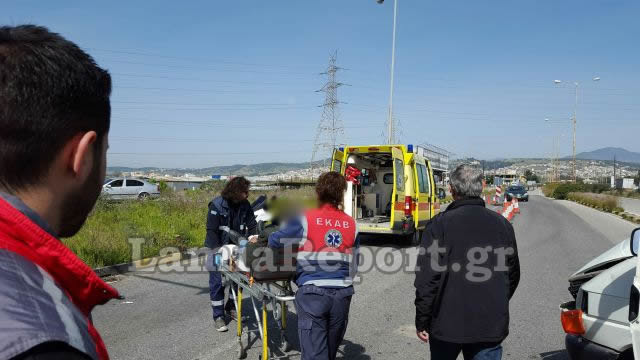 Λαμία: Σοβαρό τροχαίο στην είσοδο της πόλης - Φωτογραφία 2