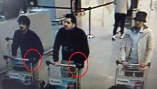 Συγκλονιστικές εξελίξεις για το τρομοκρατικό χτύπημα στις Βρυξέλλες: Πόσα άτομα αναζητούνται και τι συμβαίνει με το Audi που έφυγε από το αεροδρόμιο; - Φωτογραφία 1