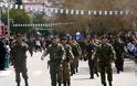 Η στρατιωτική παρέλαση της 25η Μαρτίου στην Καστοριά (φωτογραφίες – βίντεο) - Φωτογραφία 7