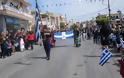 Με τη συμμετοχή μαθητών σχολείων του Γαζίου και Πολιτιστικών Συλλόγων του Δήμου Μαλεβιζίου, πραγματοποιήθηκε η παρέλαση στην πόλη του Γαζίου [photos] - Φωτογραφία 11