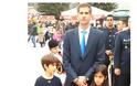 Xαλκίδα: Με τα παιδιά του στην παρέλαση ο Μπακογιάννης