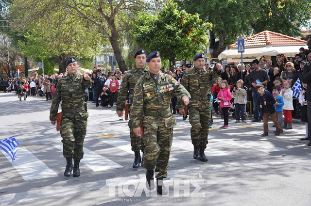 Φωτό από τη στρατιωτική παρέλαση στη Χίο - Φωτογραφία 22