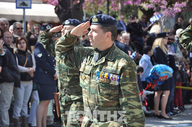 Φωτό από τη στρατιωτική παρέλαση στη Χίο - Φωτογραφία 6