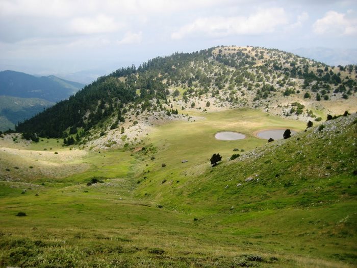 Οι φανταστικές λίμνες στον Βόλο που δημιουργήθηκαν από μετεωρίτες! - Φωτογραφία 10