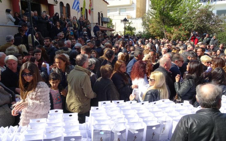 Φωτογραφίες από το μνημόσυνο του Παντελή Παντελίδη - Φωτογραφία 5