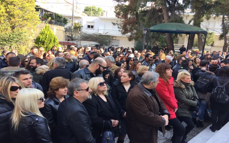 Φωτογραφίες από το μνημόσυνο του Παντελή Παντελίδη - Φωτογραφία 6