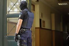 Φοβερές αποκαλύψεις από αστυνομικό – «Μας κρατάνε φιμωμένους»
