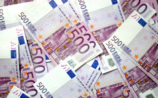 Τι συμβαίνει με τα χαρτονομίσματα των 500 ευρώ στις τράπεζες - Φωτογραφία 1