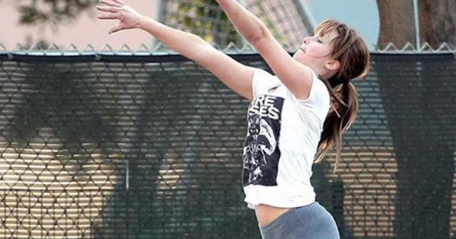 Η Jennifer Lawrence παίζει μπάσκετ και οι χρήστες του Photoshop ξεσαλώνουν! - Φωτογραφία 1