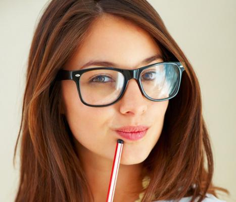 5 συμβουλές μακιγιάζ για γυναίκες που φοράνε γυαλιά! - Φωτογραφία 2
