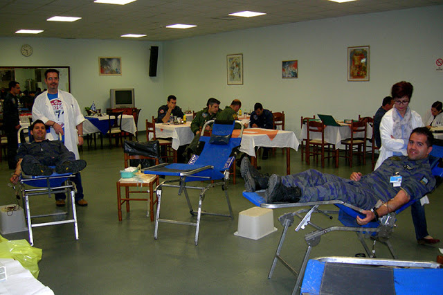 Εθελοντική Αιμοδοσία στο ΕΚΑΕ και στο 1o ΑΚΕ - Φωτογραφία 2