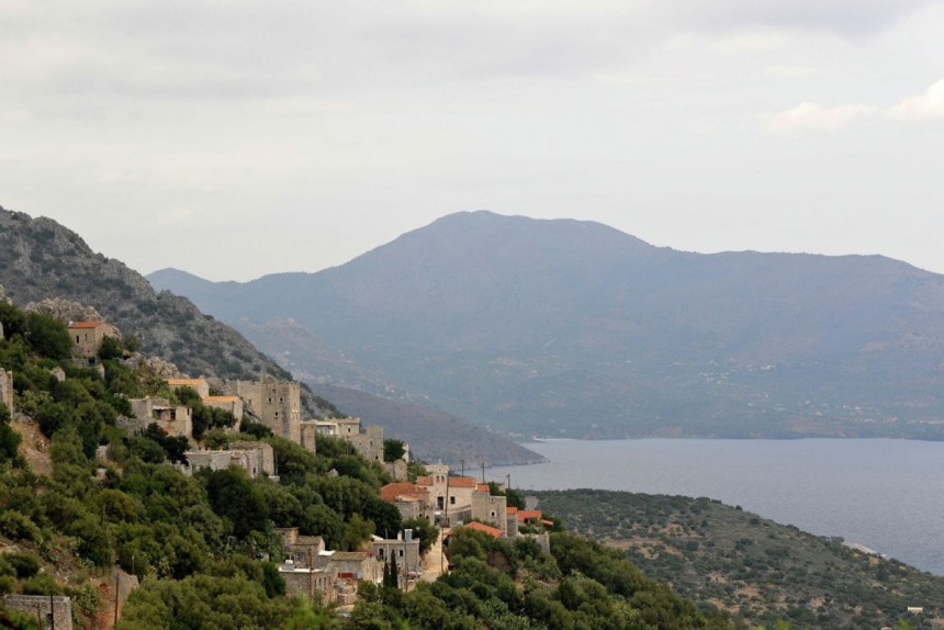 Πριν και μετά – Η μεταμόρφωση ενός ερειπωμένου πυργόσπιτου στη Μάνη σε υπέροχο σπίτι!! - Φωτογραφία 4