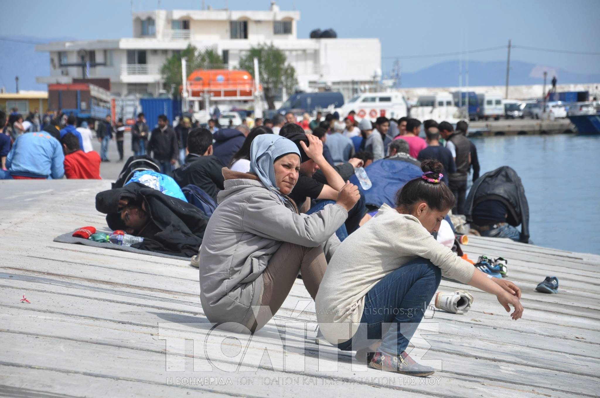 Κλειστό μέχρι τη Δευτέρα το λιμάνι της Χίου -Επαναπροωθούνται στη Τουρκία 250 πρόσφυγες [photos] - Φωτογραφία 3