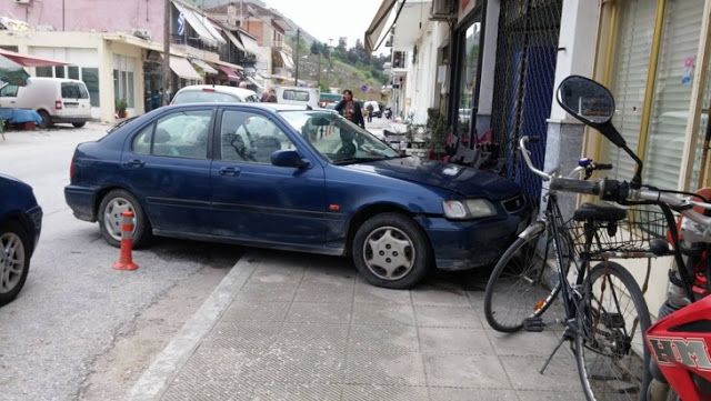 Θεϊκό παρκάρισμα στη Φαρκαδόνα Τρικάλων! - Φωτογραφία 2