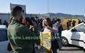 Ξεκίνησαν ξημερώματα οι επαναπροωθησεις μεταναστών προς την Τουρκία από την Μυτιλήνη με ισχυρά μέτρα ασφαλείας-Ολοκληρώθηκε η διαμαρτυρία εθελοντών  [photos]