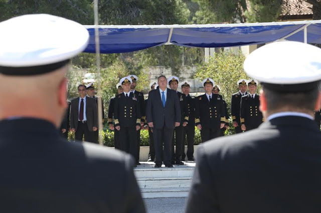 Παρουσία ΥΕΘΑ Πάνου Καμμένου στην τελετή ορκωμοσίας της 2016 Β’ ΕΣΣΟ στο Ναυτικό Οχυρό Σκαραμαγκά - Φωτογραφία 6