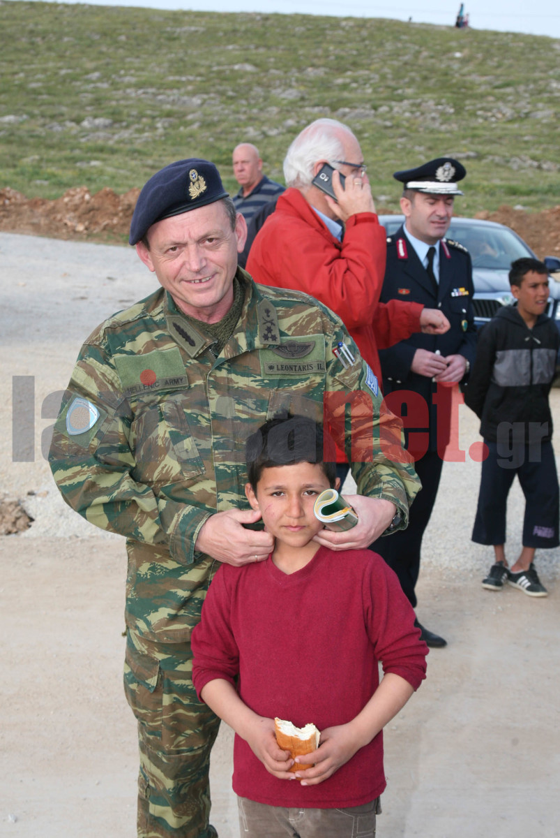 Πρόσφυγες Κουτσοχέρου: Ευχαριστούμε Ελλάδα (φωτ.) - Φωτογραφία 9