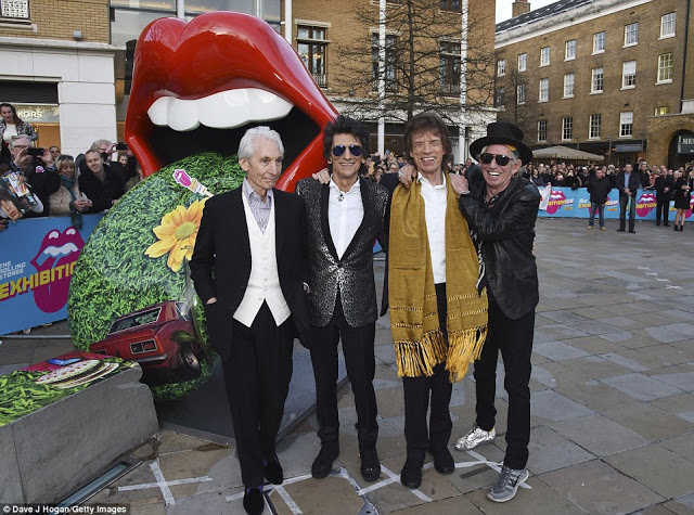 Οι Rolling Stones έκαναν έκθεση για να γιορτάσουν... 50 χρόνια rock 'n' roll! [photos] - Φωτογραφία 4