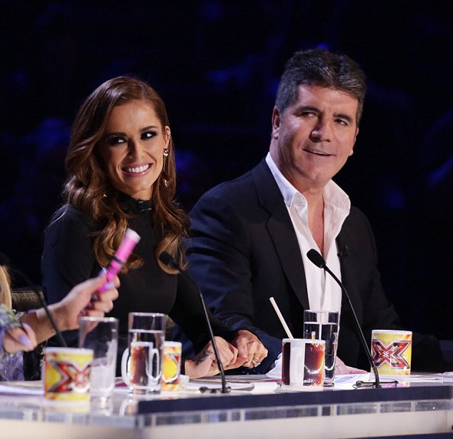 Ποια κριτής του X - Factor παρατάει άρων - άρων το show για να αφιερωθεί στην καριέρα της; [photos] - Φωτογραφία 2