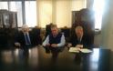 Τριετή ανανέωση της συνεργασίας τους υπέγραψαν το ΠΑΜΑΚ και η Διεθνής Διαφάνεια Ελλάδος