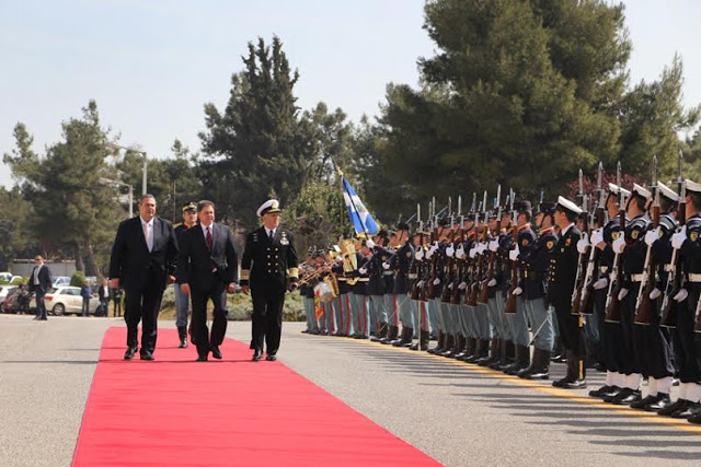 Δηλώσεις ΥΕΘΑ Πάνου Καμμένου μετά τη συνάντησή του με τον Υπουργό Άμυνας της Βουλγαρίας Nikolay Nankov Nenchev στο ΥΠΕΘΑ - Φωτογραφία 4