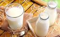Άπαχο vs. πλήρες γάλα: Ποιο να επιλέξετε και γιατί