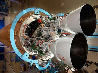 ΗΠΑ: Aναγκάζονται να αγοράσουν ρωσικές προωθητικές μηχανές για την εκτόξευση δορυφόρων - Φωτογραφία 1
