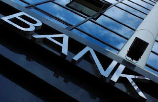 Τα δώρα της συμφωνίας με τους θεσμούς για τις τράπεζες - Τι περιμένουν οι τραπεζίτες - Φωτογραφία 1