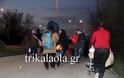 Νέα περιπέτεια με τους πρόσφυγες που γύρισαν από την Πέτρα Ολύμπου στη Μάνδρα Λάρισας και δεν... - Φωτογραφία 2