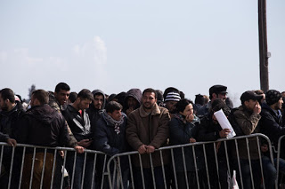 Επιχείρηση επανεισδοχής παράτυπων μεταναστών στην Τουρκία - Φωτογραφία 1