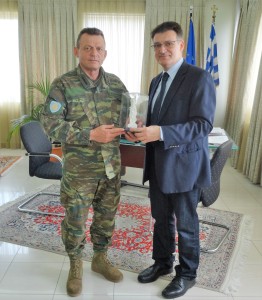 Επίσκεψη του Διοικητή της 1ης Στρατιά στο Δήμαρχο Αλεξανδρούπολης και στον Αντιπεριφερειάρχη Έβρου - Φωτογραφία 2
