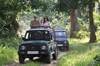 Το Πριγκιπικό ζεύγος πήγε για σαφάρι στην Ινδία... [photos] - Φωτογραφία 1