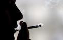 Έρευνα: Γιατί ένας καπνιστής έχει λιγότερες πιθανότητες να πάρει μια δουλειά από ένα μη καπνιστή;