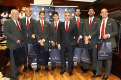 Ο ΘΡΥΛΟΣ ΣΤΟ ΚΑΤΑΣΤΗΜΑ Brooks Brothers ΣΤΟ Golden Hall! (VIDEO & PHOTOS)