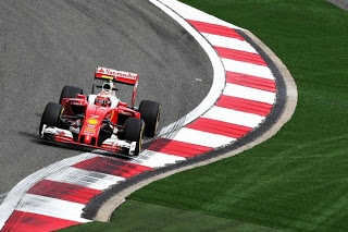 Kimi Riakkonen ME FERRARI KAI FP1 - Φωτογραφία 1