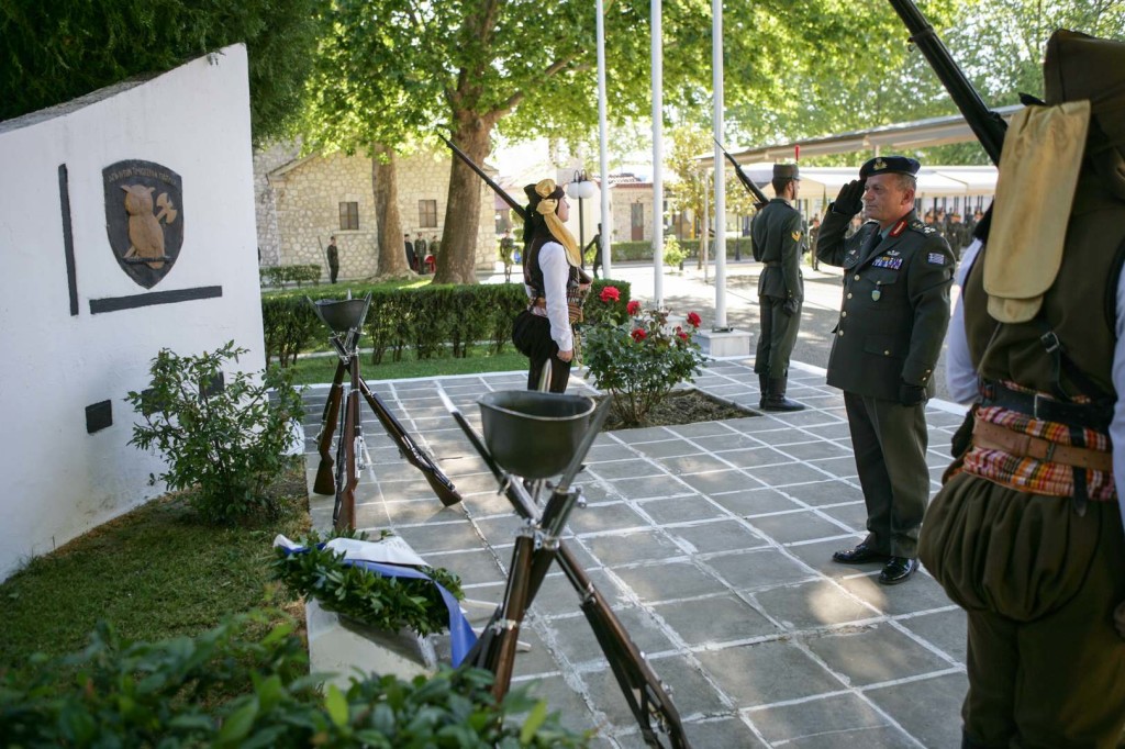 Τίμησαν την Γενοκτονία των Ποντίων οι Σπουδαστές της ΣΜΥ…Παρουσία & του Στρατάρχη! [photos + video] - Φωτογραφία 3