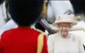 Η ζωή της Βασίλισσας Ελισάβετ: 90 χρόνια σε 90 δευτερόλεπτα - Ενα ΑΠΙΣΤΕΥΤΟ βίντεο