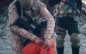 Απίστευτη κτηνωδία από το ISIS: Έδεσαν ένα κολιέ με εκρηκτικά στο λαιμό του κρατούμενου και... - Φωτογραφία 2