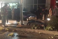 Απίστευτο τροχαίο: Έκανε τον ραλίστα και έσπειρε τον πανικό!