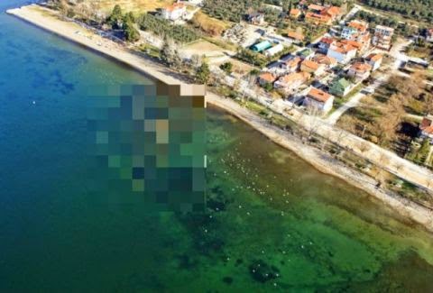 ΕΝΤΥΠΩΣΙΑΚΟ! Δείτε τι βρέθηκε στο βυθό της θάλασσας στην Νίκαια και θα μείνετε με το στόμα ανοικτό [photo] - Φωτογραφία 1