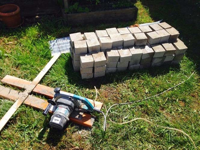Δείτε τι κατασκεύασε ένας άνδρας με μεράκι στην αυλή του...[photos] - Φωτογραφία 8