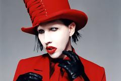 Το ΑΠΟΛΥΤΟ ΣΟΚ! Πώς είναι ο Merilyn Manson χωρίς μακιγιάζ; [photos]