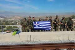 Άσκηση διάβασης φαραγγιού και καταρίχησης από γέφυρα Μονάδας Εφέδρων Καταδρομών Μ.Ε.Κ.