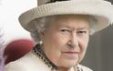 Το ήξερες; Πόσα παίρνει ο βοηθός της Βασίλισσας Ελισάβετ που διαχειρίζεται τα social media;