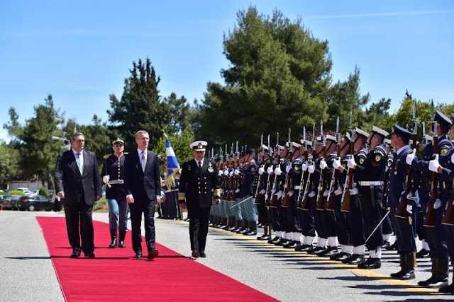 Συνάντηση ΥΕΘΑ Πάνου Καμμένου με τον Γενικό Γραμματέα του NATO Γενς Στόλτενμπεργκ στο ΥΠΕΘΑ - Φωτογραφία 4