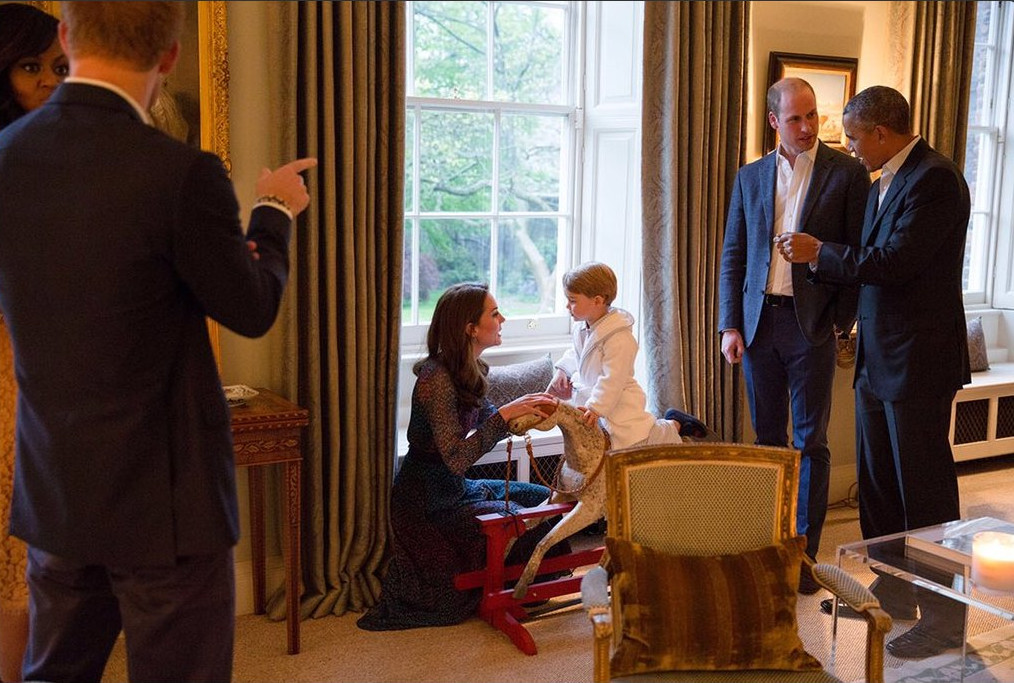 Οταν ο Ομπάμα γνώρισε τον μικρό πρίγκιπα Γεώργιο [photos] - Φωτογραφία 9