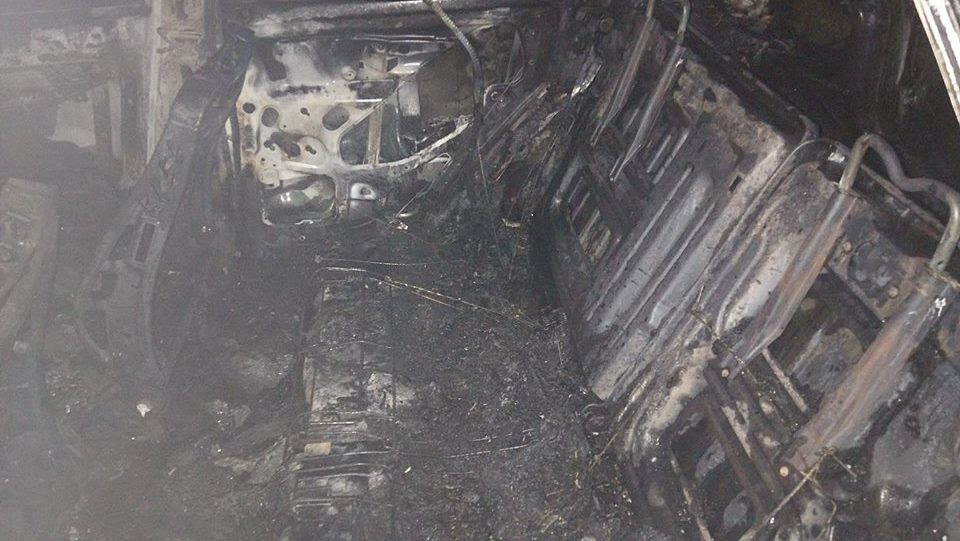 Φωτιά κατέστρεψε αυτοκίνητο στη Φθιώτιδα [photos] - Φωτογραφία 5