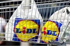 Πήγε στα Lidl και πήρε πράγματα αξίας €960 - Δείτε τι συνέβη μετά...