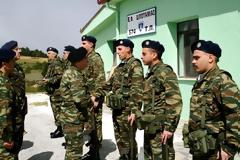 Περιοδεία Α/ΓΕΣ σε Σχηματισμούς και Φυλάκια για Ανταλλαγή Ευχών